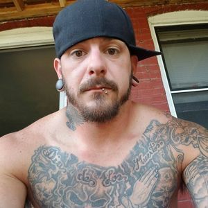 Meet your Posher, Tom